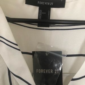 Forever 21 new blouse